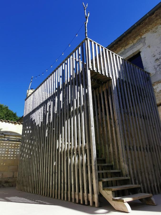 Gite De Charme Au Coeur De L'Entre-Deux-Mers Haux  Exterior photo